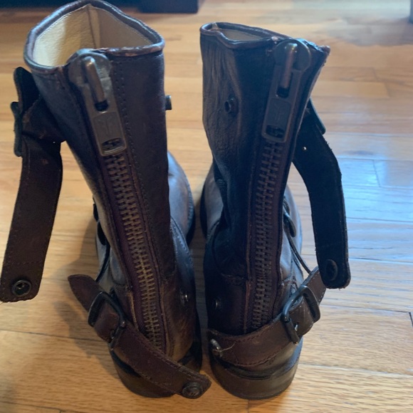 Frye Buckle Boots sz 9 - Picture 3 of 5
